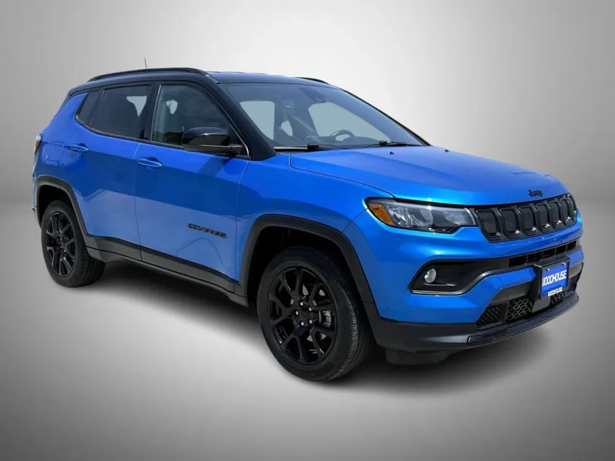 2022 Jeep Compass Altitude photo 1