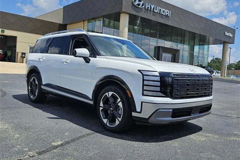 2026 Hyundai Palisade Limited photo 1
