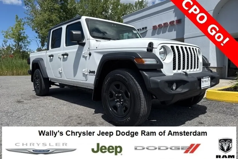 2021 Jeep Gladiator Sport photo 1