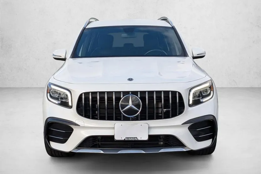 2022 Mercedes Benz GLB AMG 35 photo 1