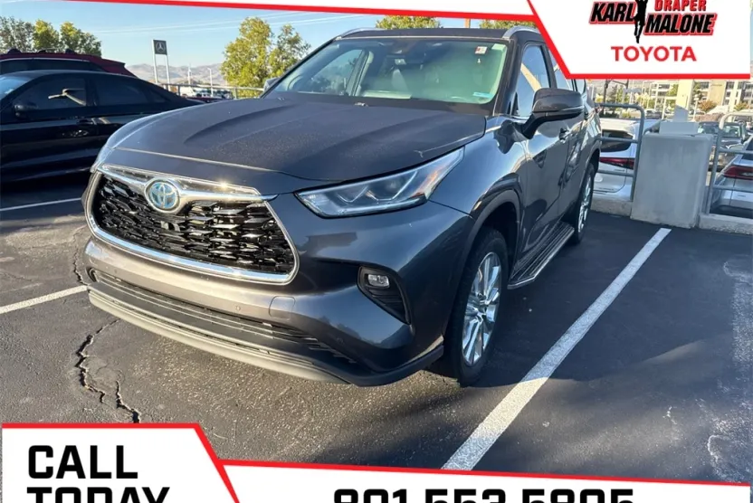 2022 Toyota Highlander Hybrid Limited photo 1