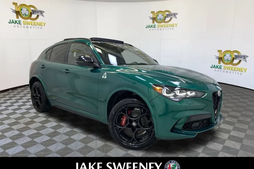 2024 Alfa Romeo Stelvio Quadrifoglio photo 1