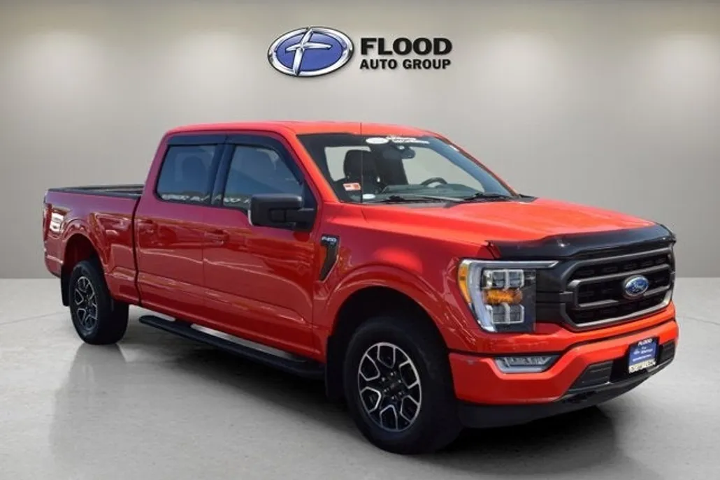 2022 Ford F-150 XLT photo 1
