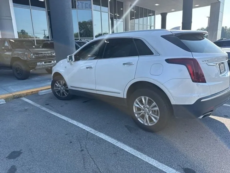 2020 Cadillac XT5 Luxury photo 1
