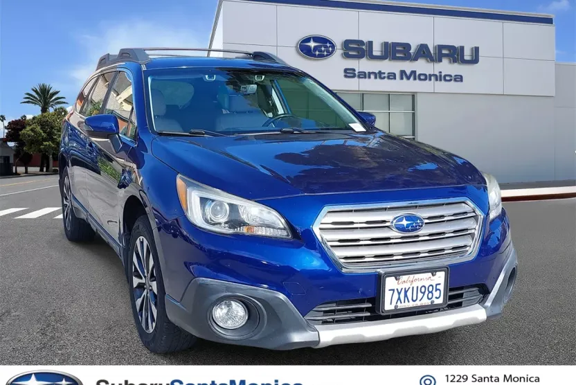 2017 Subaru Outback 3.6R Limited photo 1