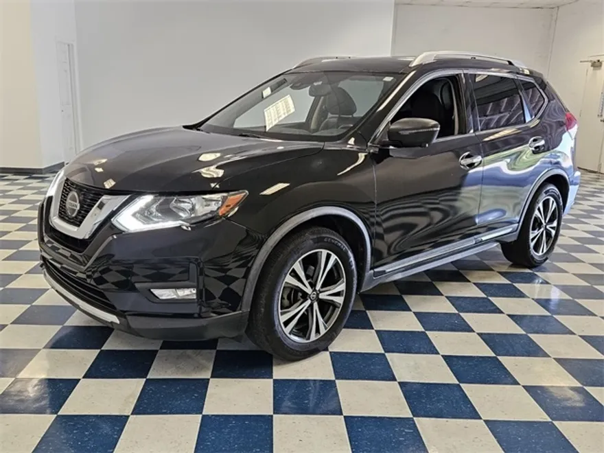 2018 Nissan Rogue SL photo 1