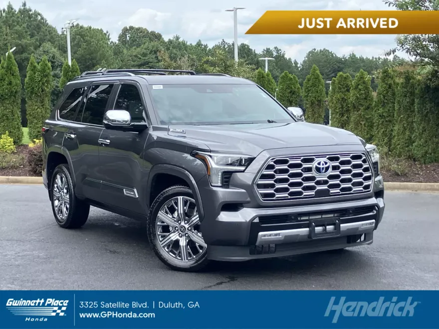 2024 Toyota Sequoia Capstone photo 1