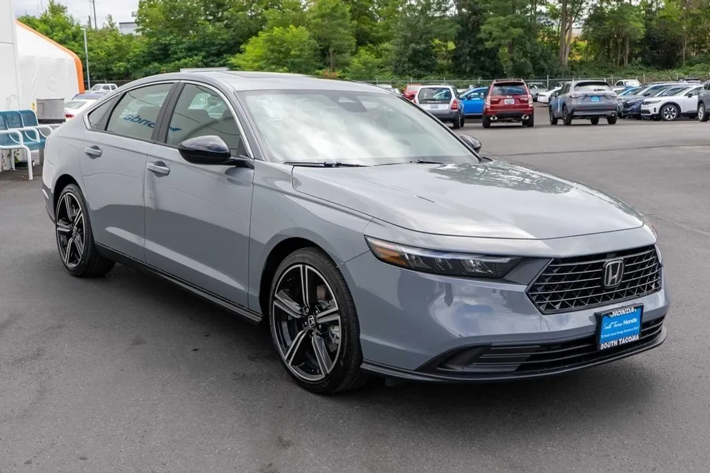 2025 Honda Accord Hybrid Sport photo 1
