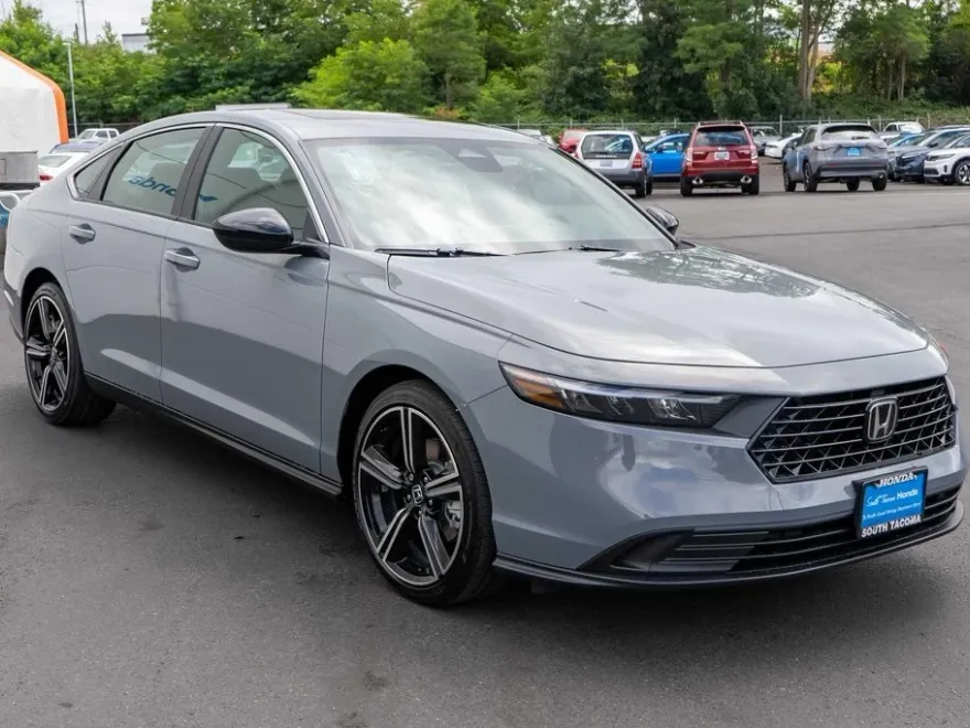 2025 Honda Accord Hybrid Sport photo 1