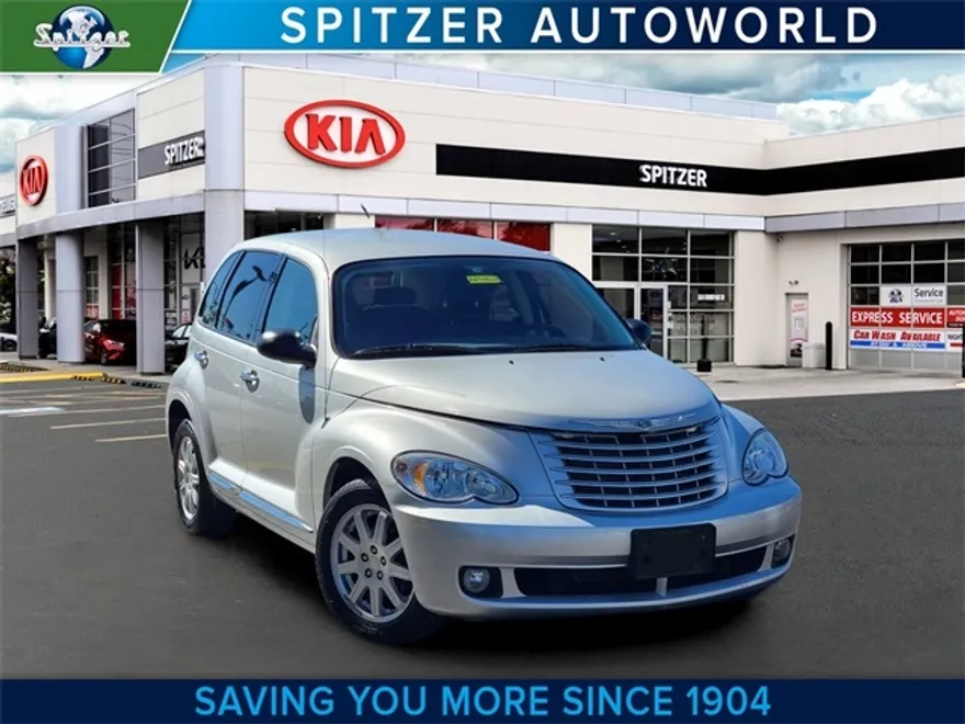 2010 Chrysler PT Cruiser Touring photo 1