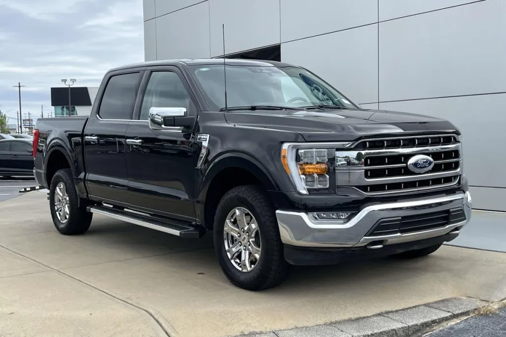2023 Ford F-150 Lariat photo 1