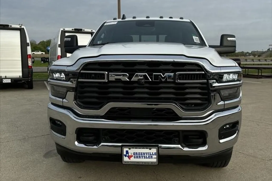 2025 Ram 2500 Tradesman photo 1