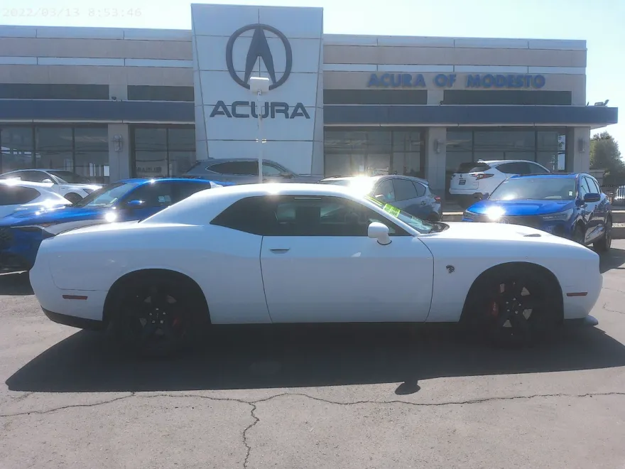 2017 Dodge Challenger SRT8 Hellcat photo 1