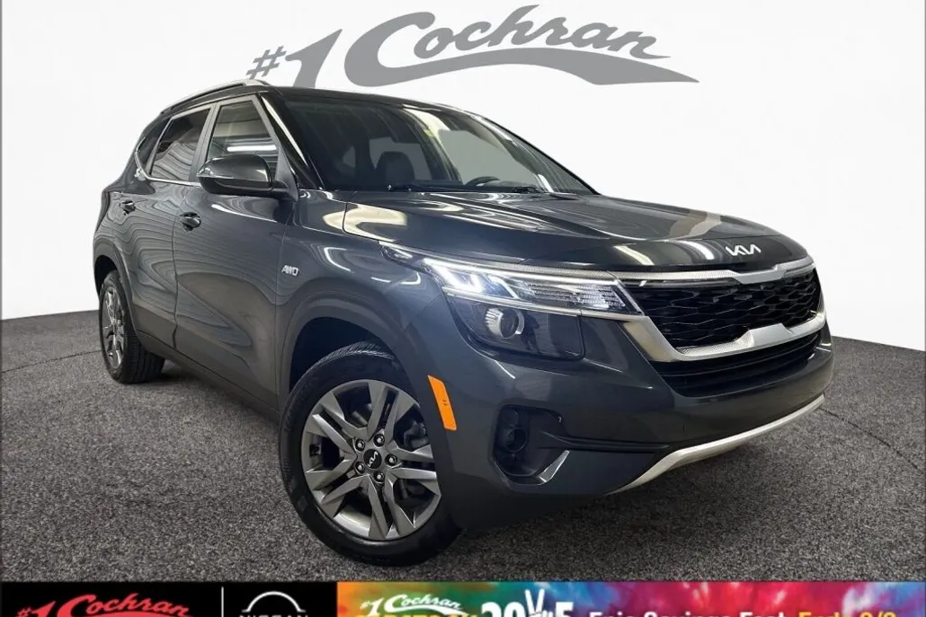 2023 Kia Seltos S photo 1