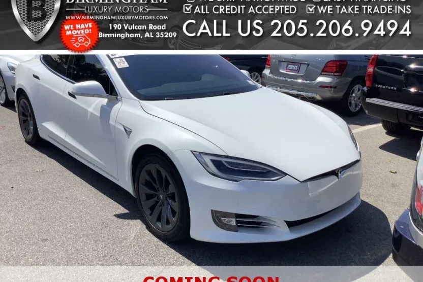 2020 Tesla Model S Long Range Plus photo 1
