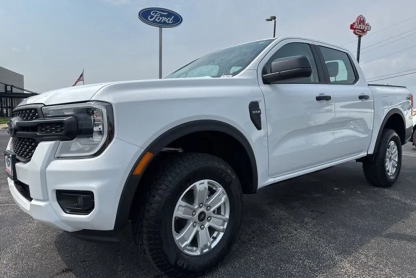 2025 Ford Ranger XL photo 1