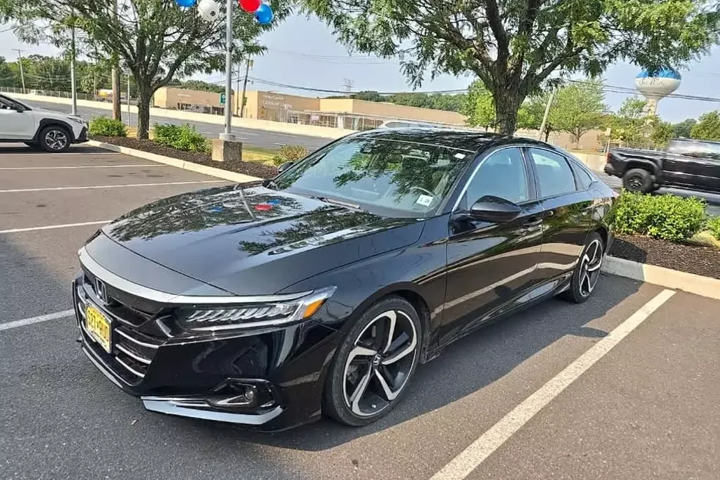 2022 Honda Accord Sport photo 1