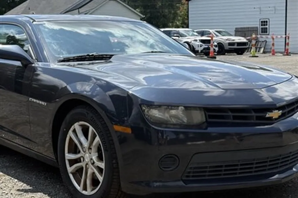 2014 Chevrolet Camaro LS Coupe photo 1