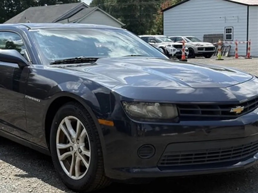 2014 Chevrolet Camaro LS Coupe photo 1