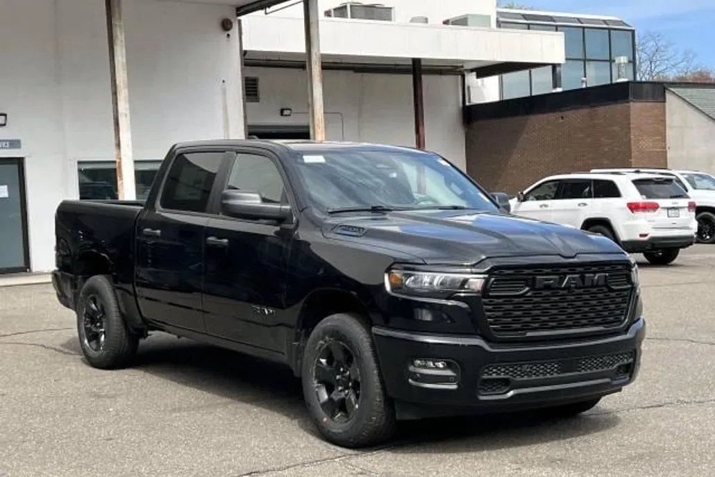 2025 Ram 1500 Tradesman photo 1