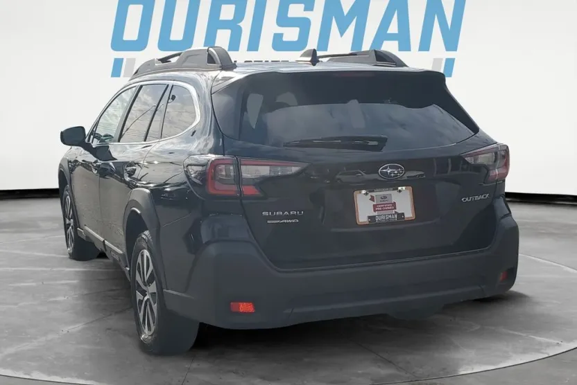 2025 Subaru Outback Premium photo 1