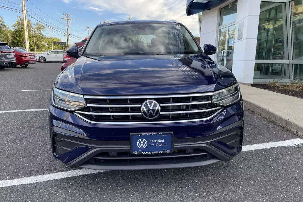 2022 Volkswagen Tiguan SE photo 1