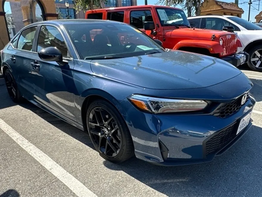 2025 Honda Civic Sport photo 1