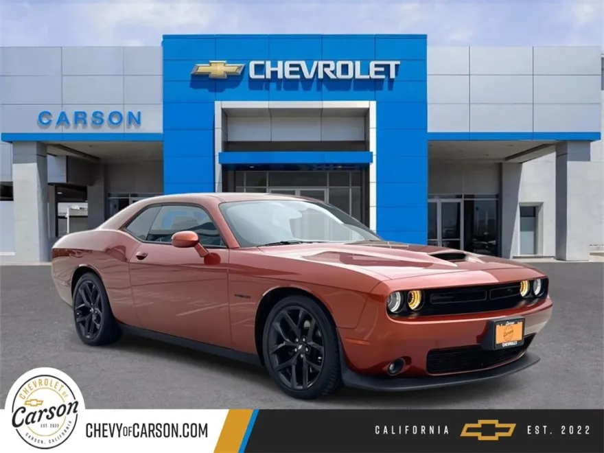 2020 Dodge Challenger R/T photo 1