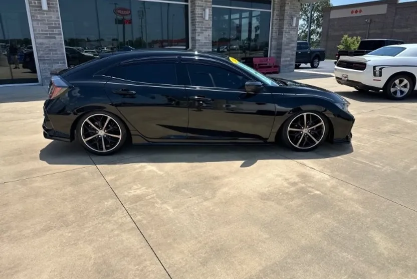 2021 Honda Civic Sport Hatchback photo 1