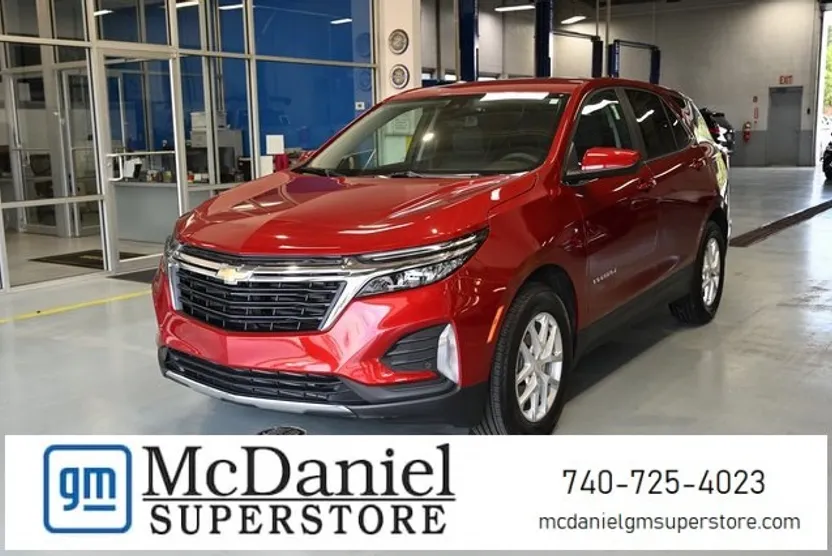 2024 Chevrolet Equinox LT photo 1