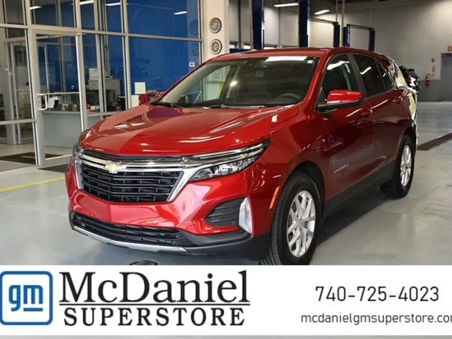 2024 Chevrolet Equinox LT photo 1