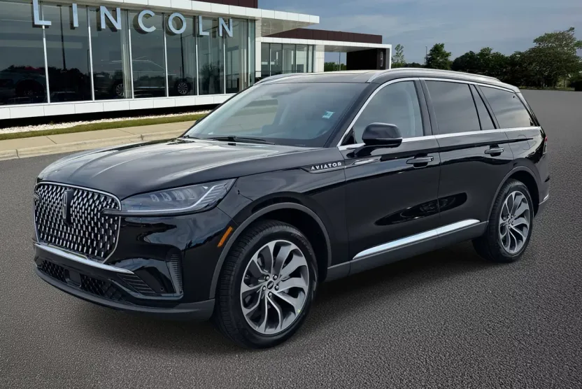 2025 Lincoln Aviator Premiere photo 1