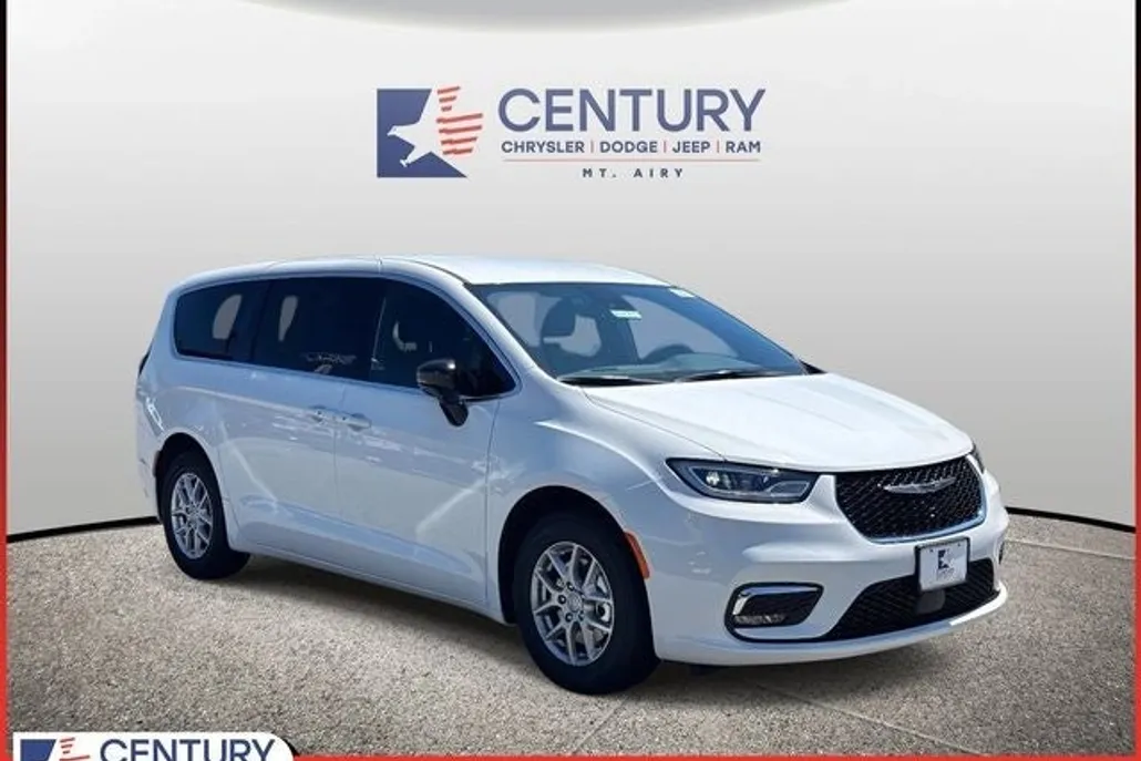 2026 Chrysler Pacifica photo 1
