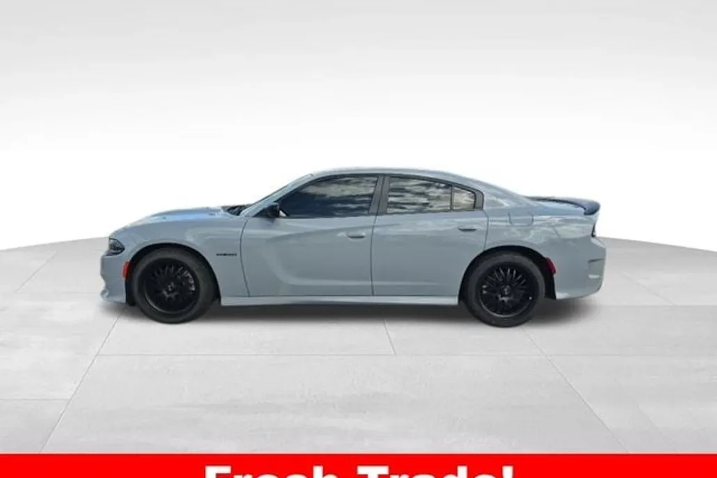 2021 Dodge Charger R/T photo 1