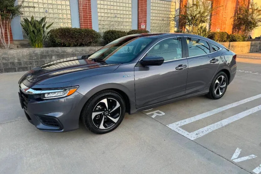 2022 Honda Insight EX photo 1