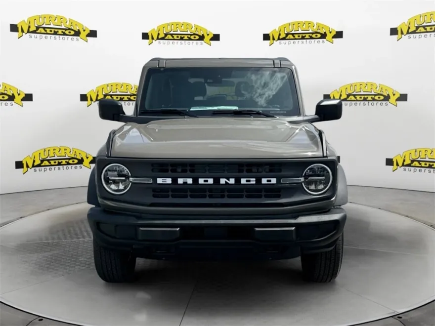 2025 Ford Bronco Base photo 8