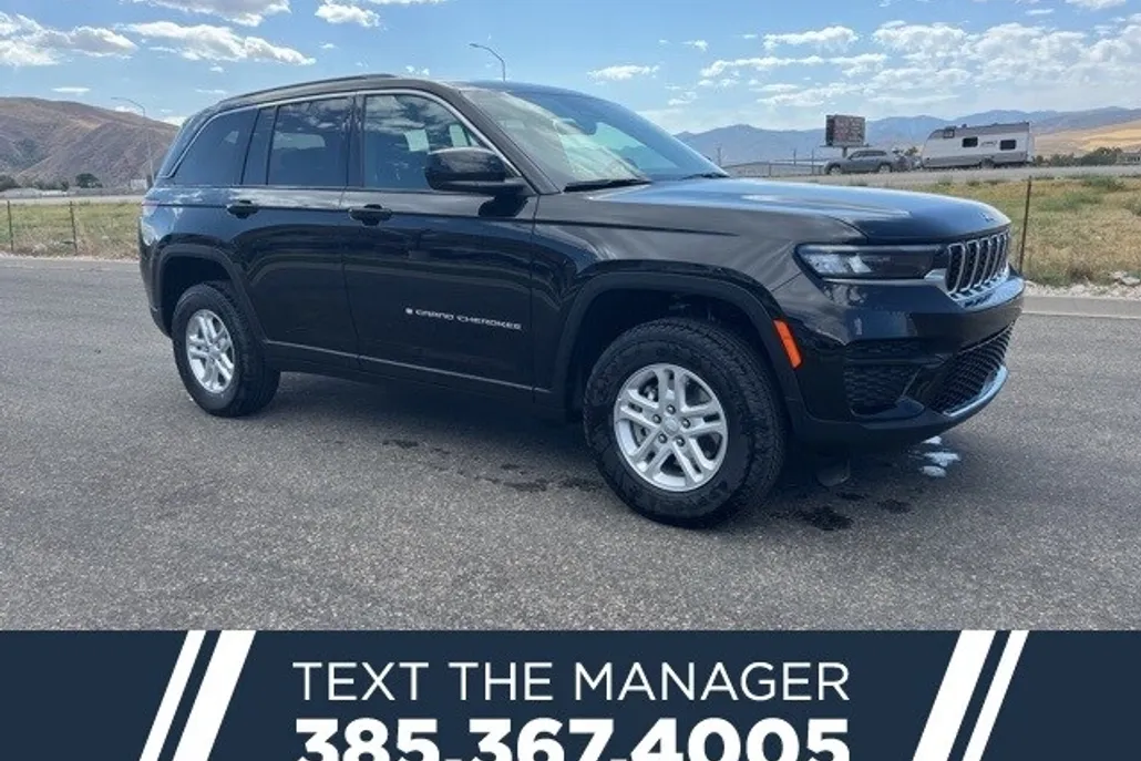 2025 Jeep Grand Cherokee Laredo photo 1