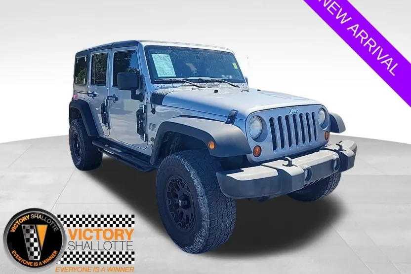 2013 Jeep Wrangler Unlimited Sport photo 1
