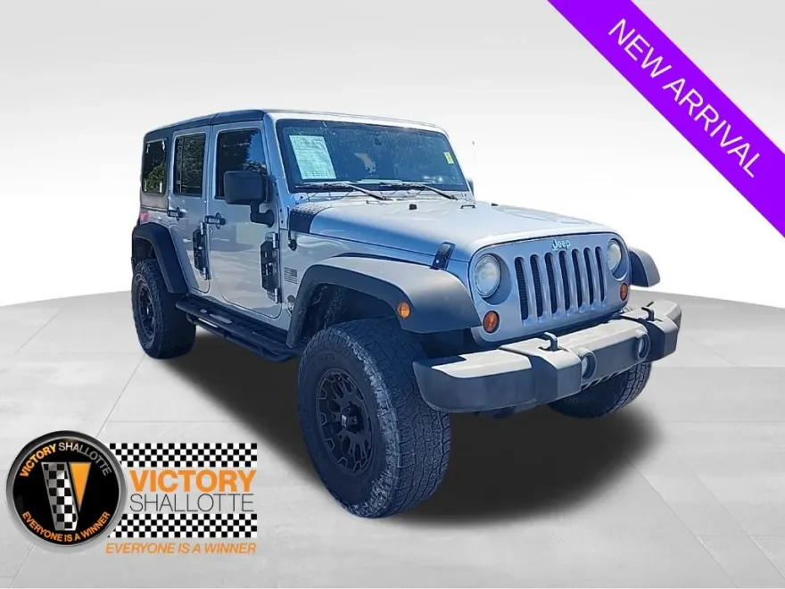 2013 Jeep Wrangler Unlimited Sport photo 1