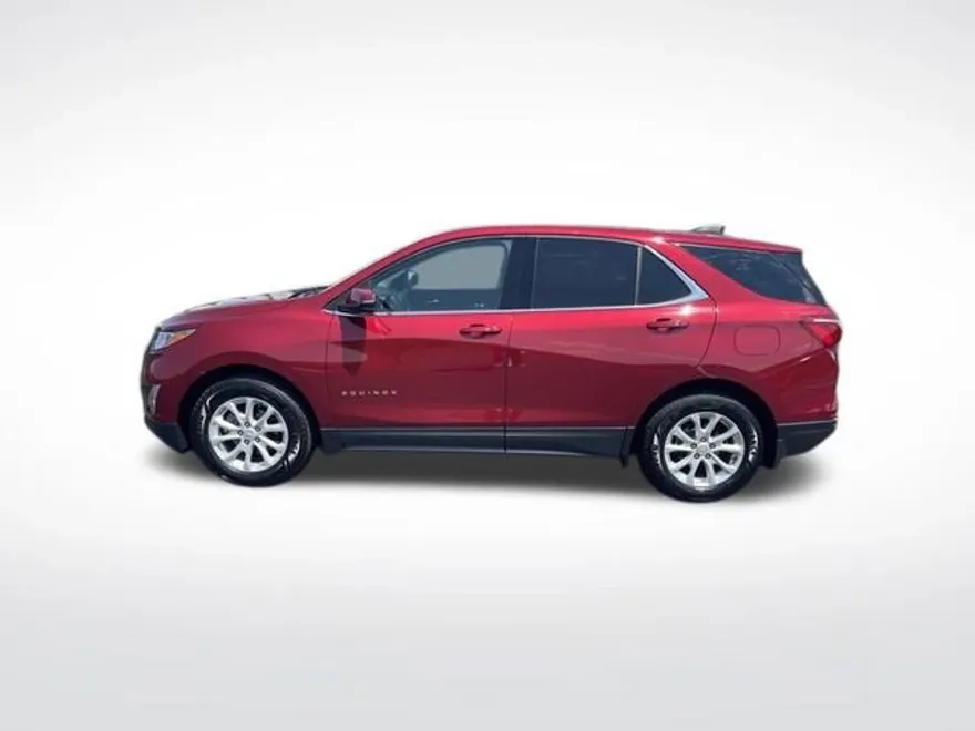 2019 Chevrolet Equinox LT photo 1
