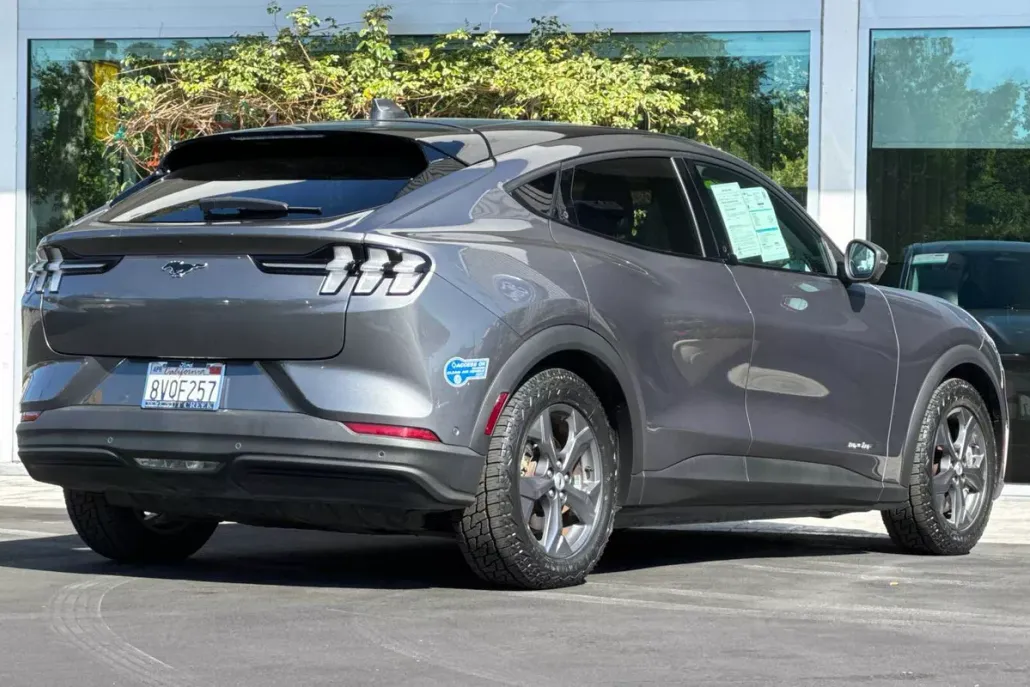 2021 Ford Mustang Mach 1 Select photo 1