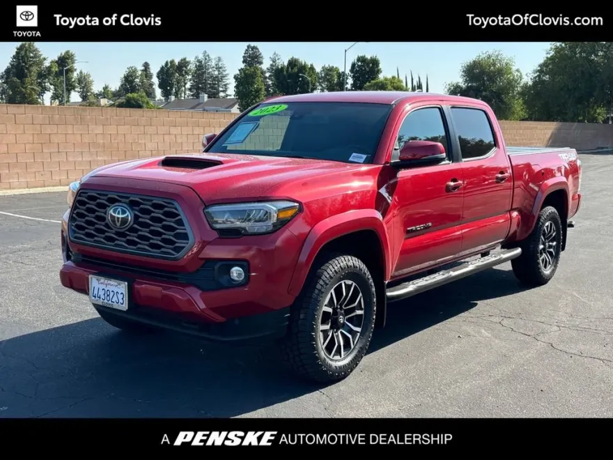 2023 Toyota Tacoma SR5 V6 photo 1
