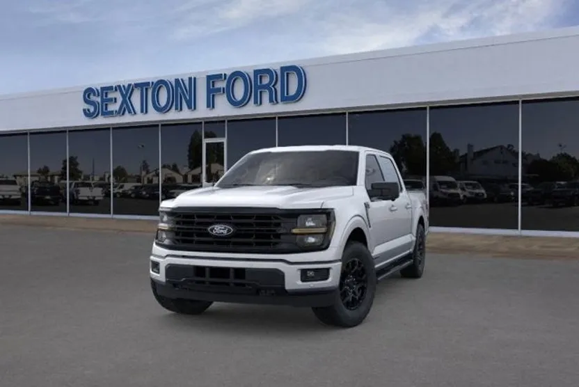 2025 Ford F-150 XLT photo 1