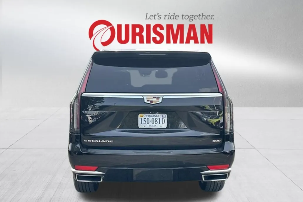 2022 Cadillac Escalade Premium Luxury photo 1