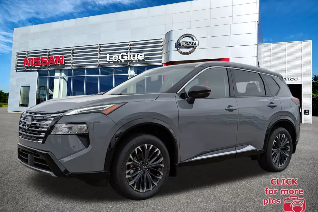 2025 Nissan Rogue Platinum photo 1