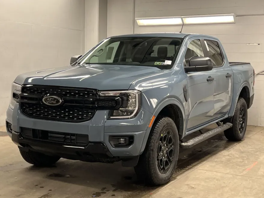 2025 Ford Ranger XLT photo 1