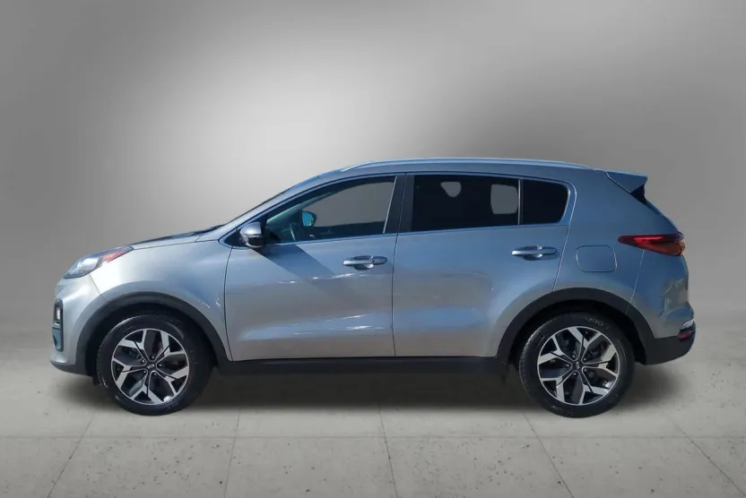 2020 Kia Sportage EX photo 1