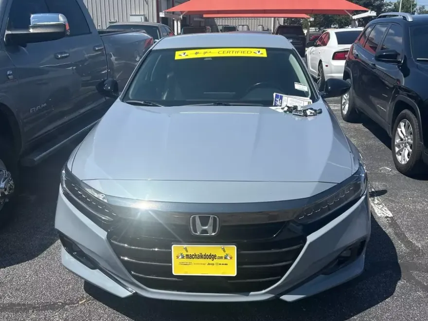 2022 Honda Accord Sport SE photo 1