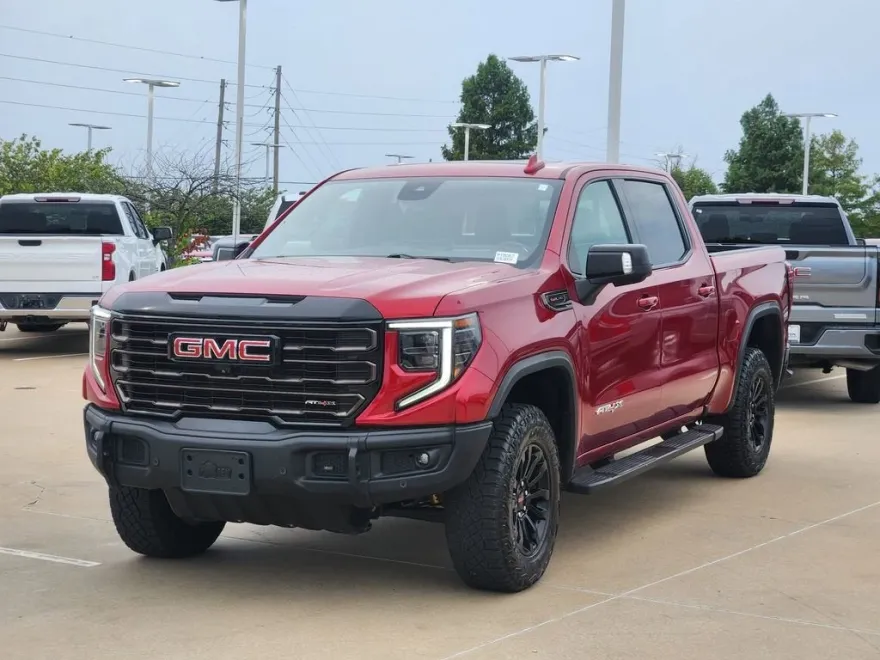 2026 Chevrolet Silverado 1500 Custom photo 1