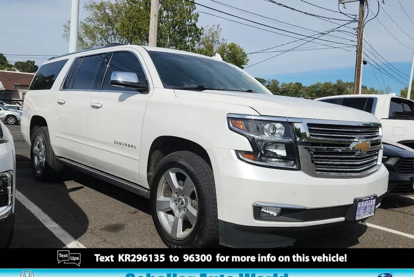2019 Chevrolet Suburban Premier photo 1
